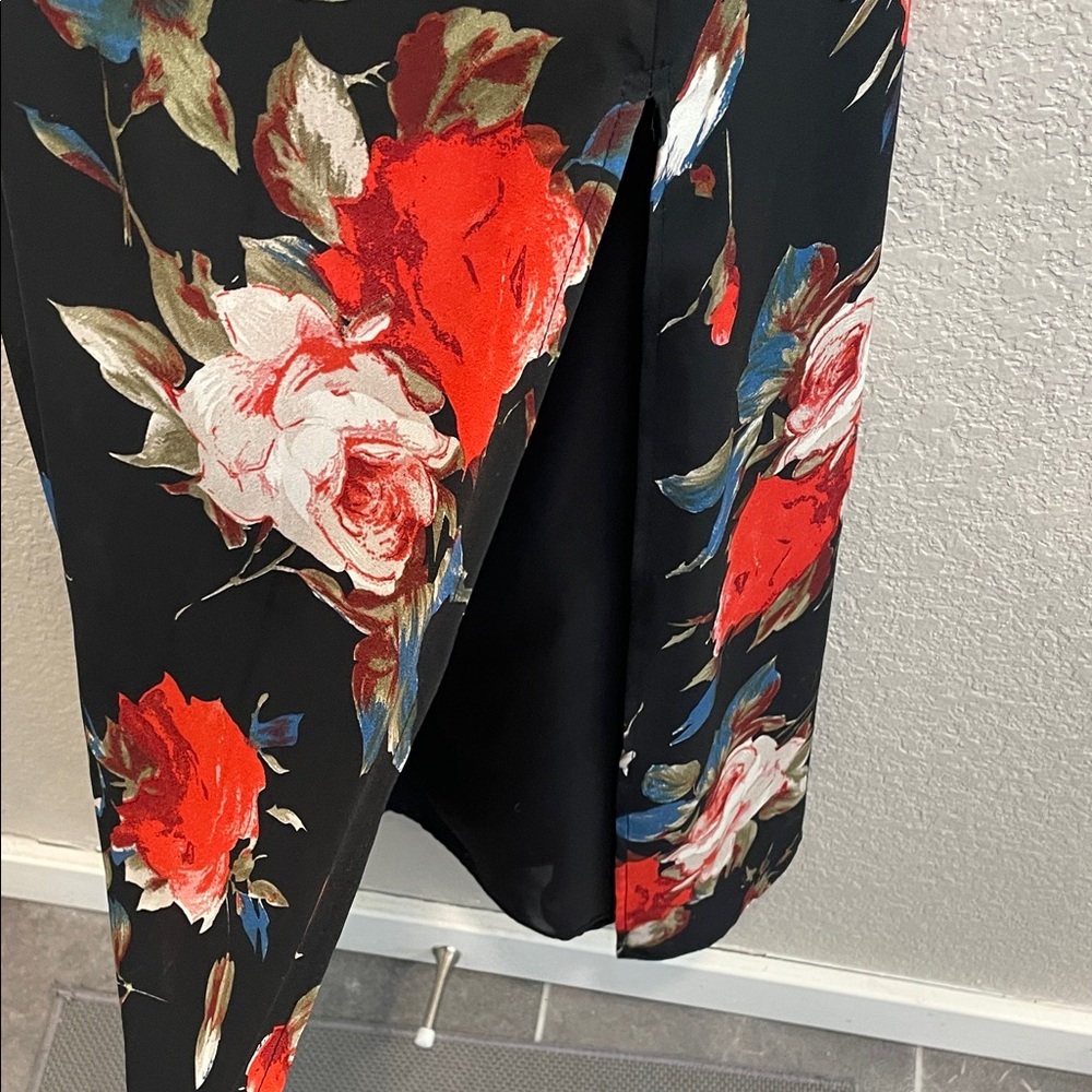 Lulu's Floral Off-Shoulder Maxi Dress Size Small - Picture 7 of 8